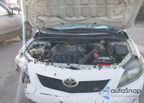 2010 Toyota Corolla S z USA, uszkodzony, nr VIN 2T1BU4EEXAC452991